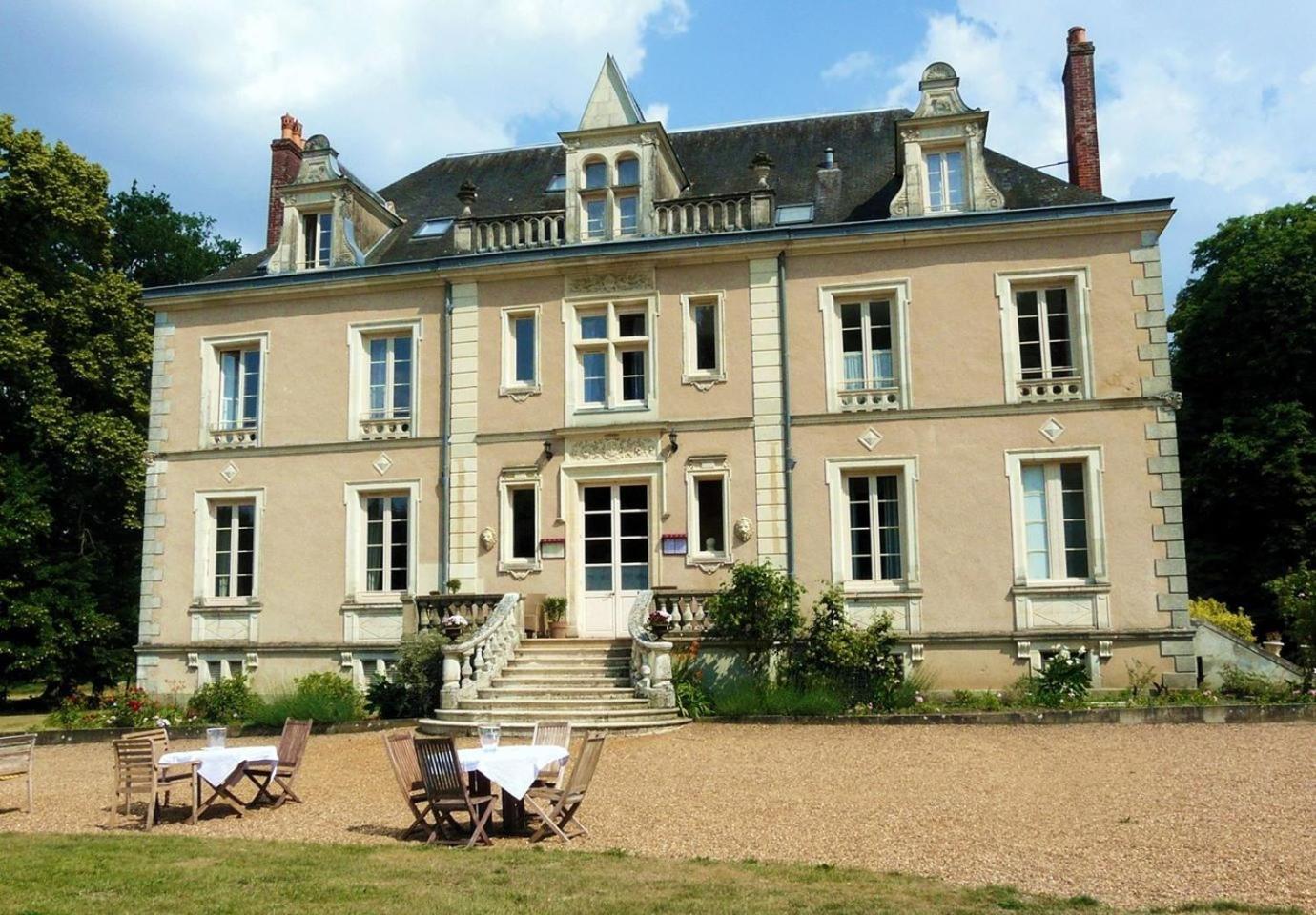 Domaine De Bel Air Hotel Cerans-Foulletourte Bagian luar foto